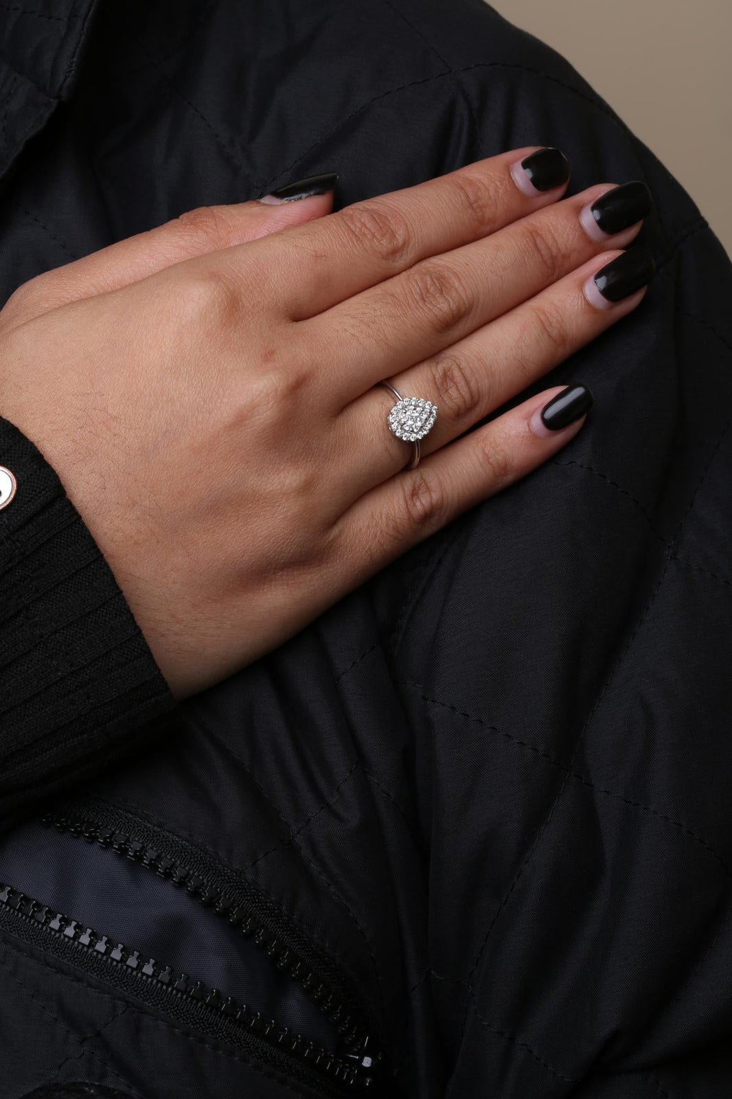 10K White Gold 3/8 Cttw Round-Cut Lab Grown Diamond Cluster Pear Promise Ring (G-H Color, VS2-SI1 Clarity)-4